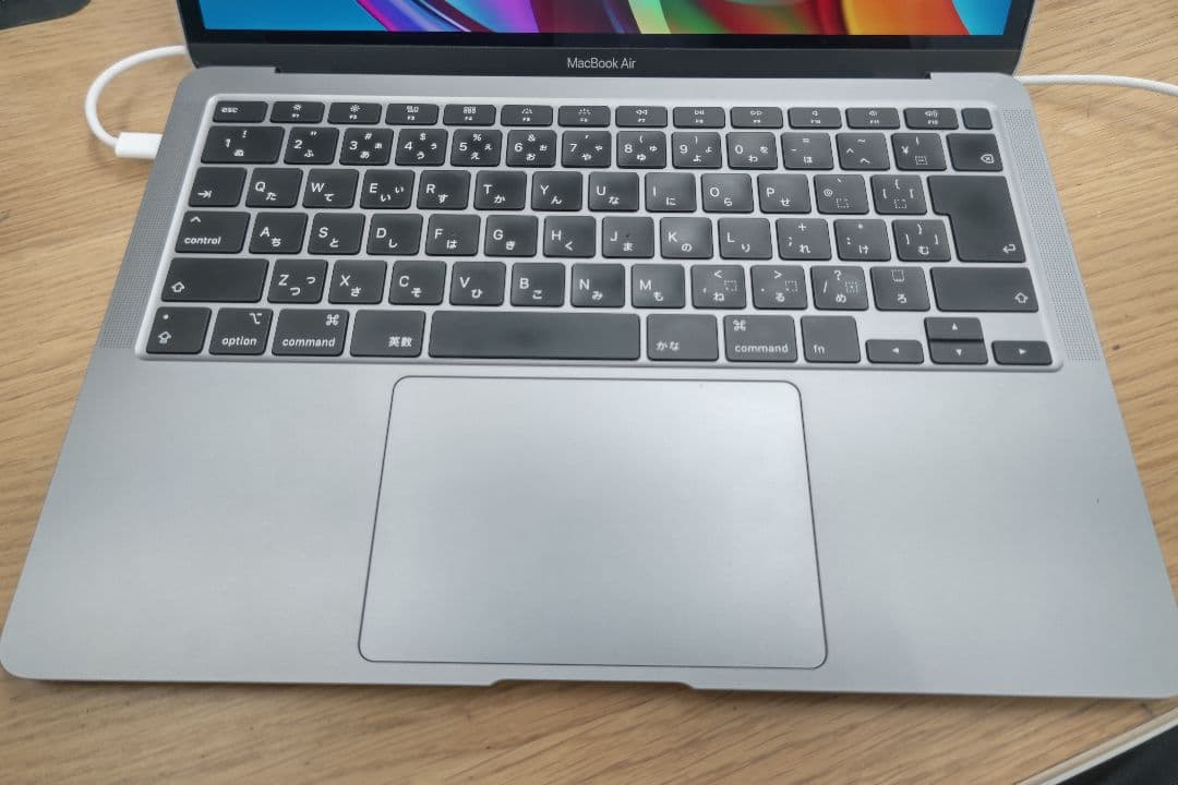 MacBook本体 MacBook Air 2020 i3 256GB