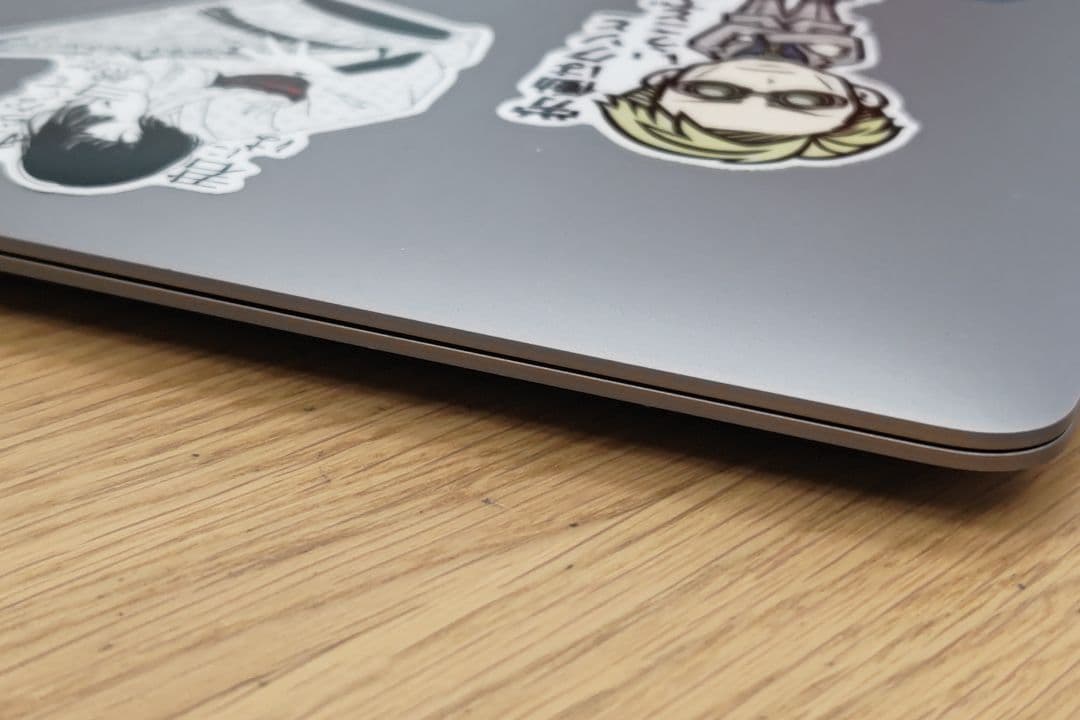 MacBook本体 MacBook Air 2020 i3 256GB