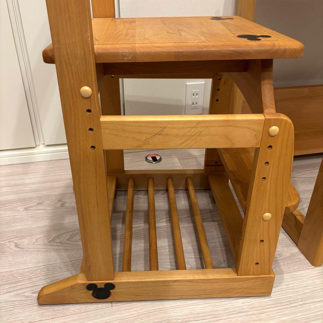 【売切れ品】ベルメゾン 天然木学習机&チェアセット ミッキーモチーフ 勉強机