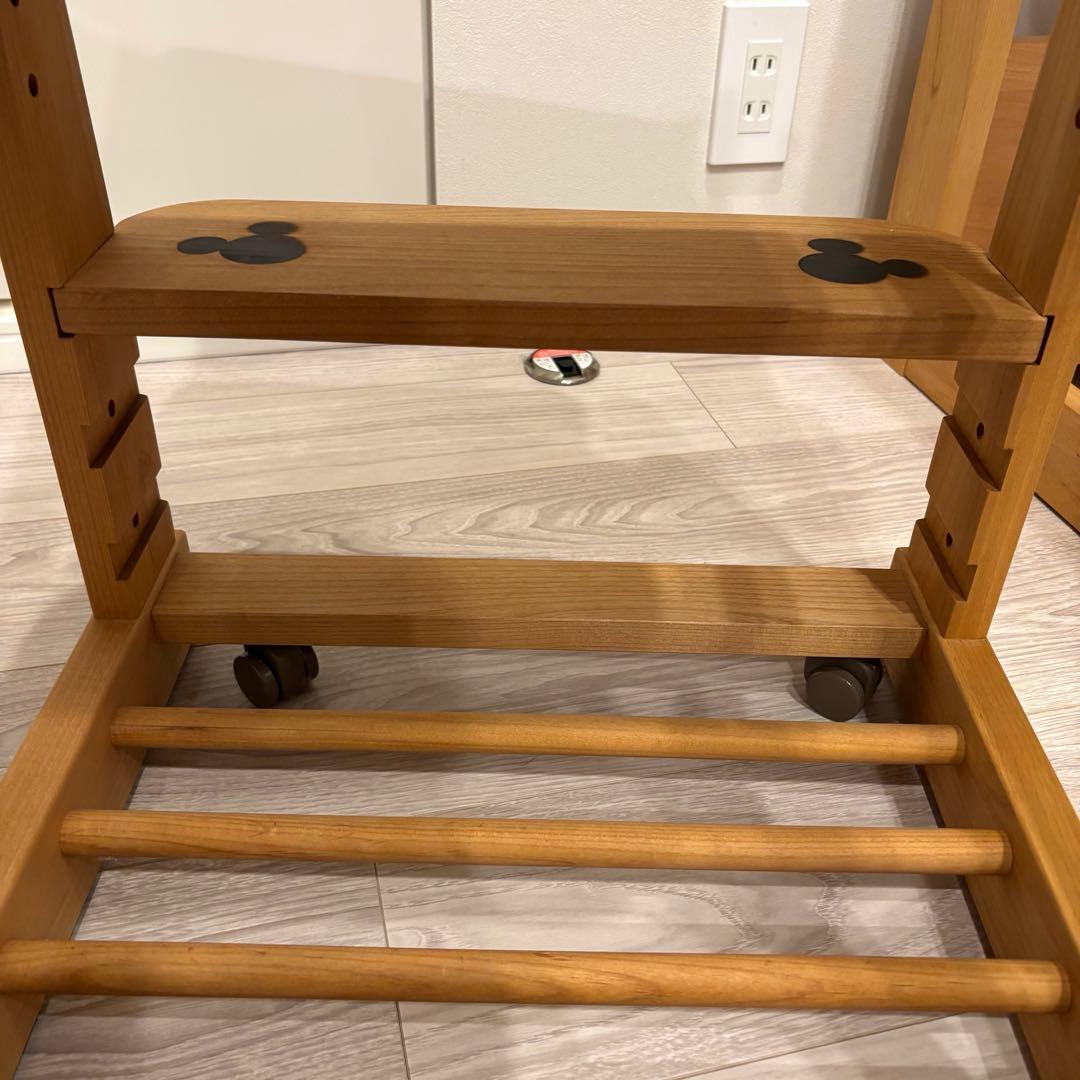 【売切れ品】ベルメゾン 天然木学習机&チェアセット ミッキーモチーフ 勉強机