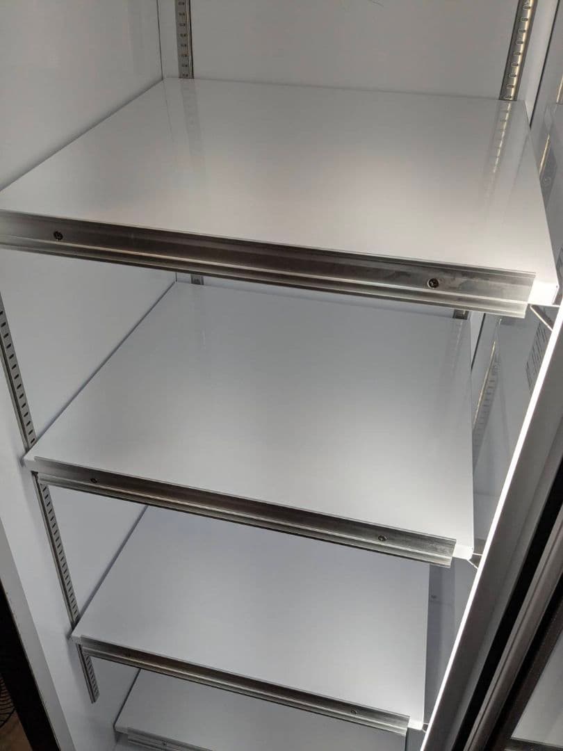 2023年製　３相200V　業務用冷凍ショーケース