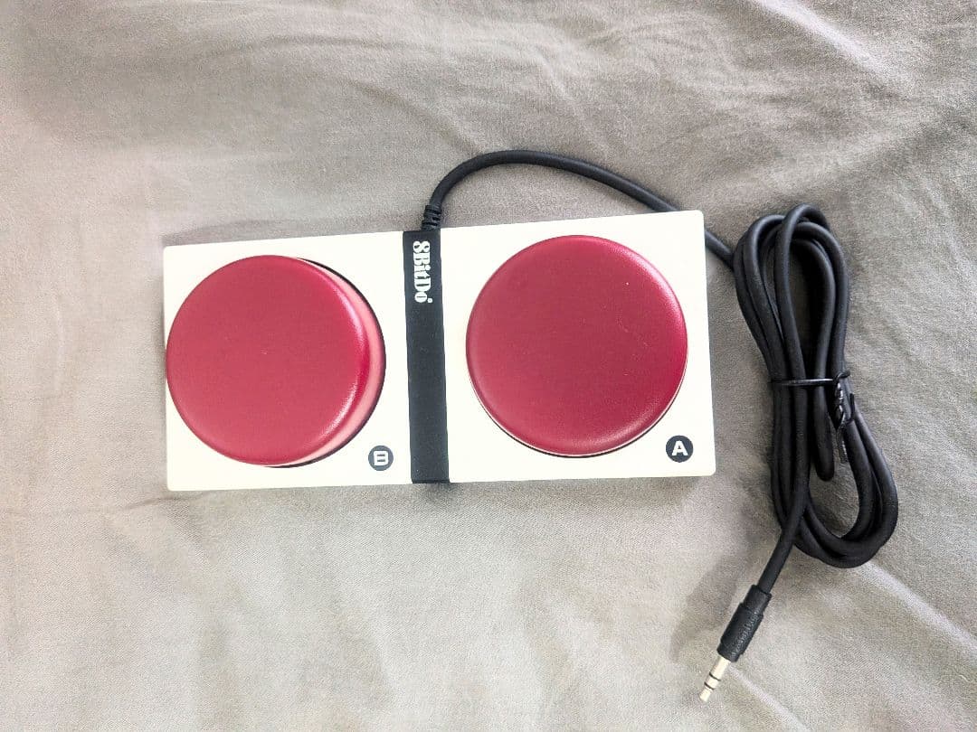 8BitDo レトロキーボード テンキー付き