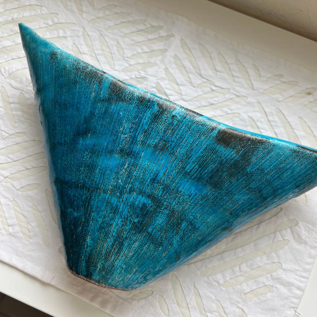 いけばな　青い舟形　花瓶　花器　フラワーベース