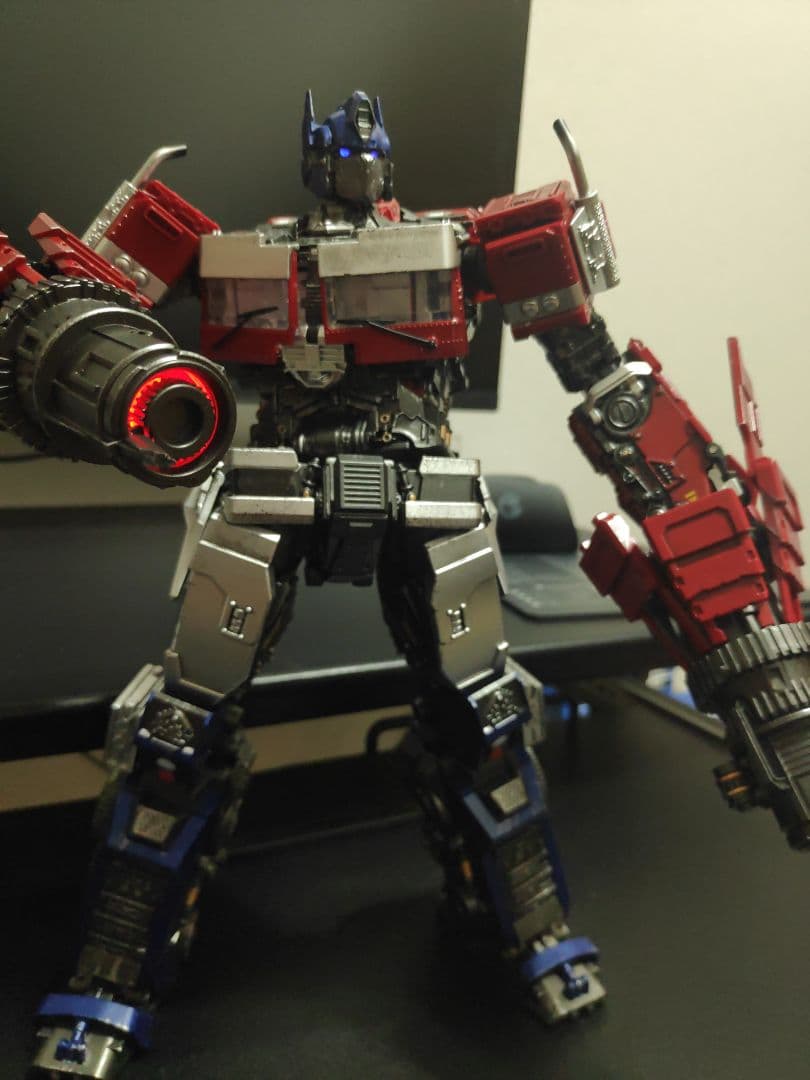 BTT-02 オプティマス コマンダー