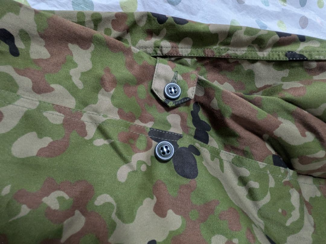 迷彩戦闘服 サイズ1 ポケット2つ