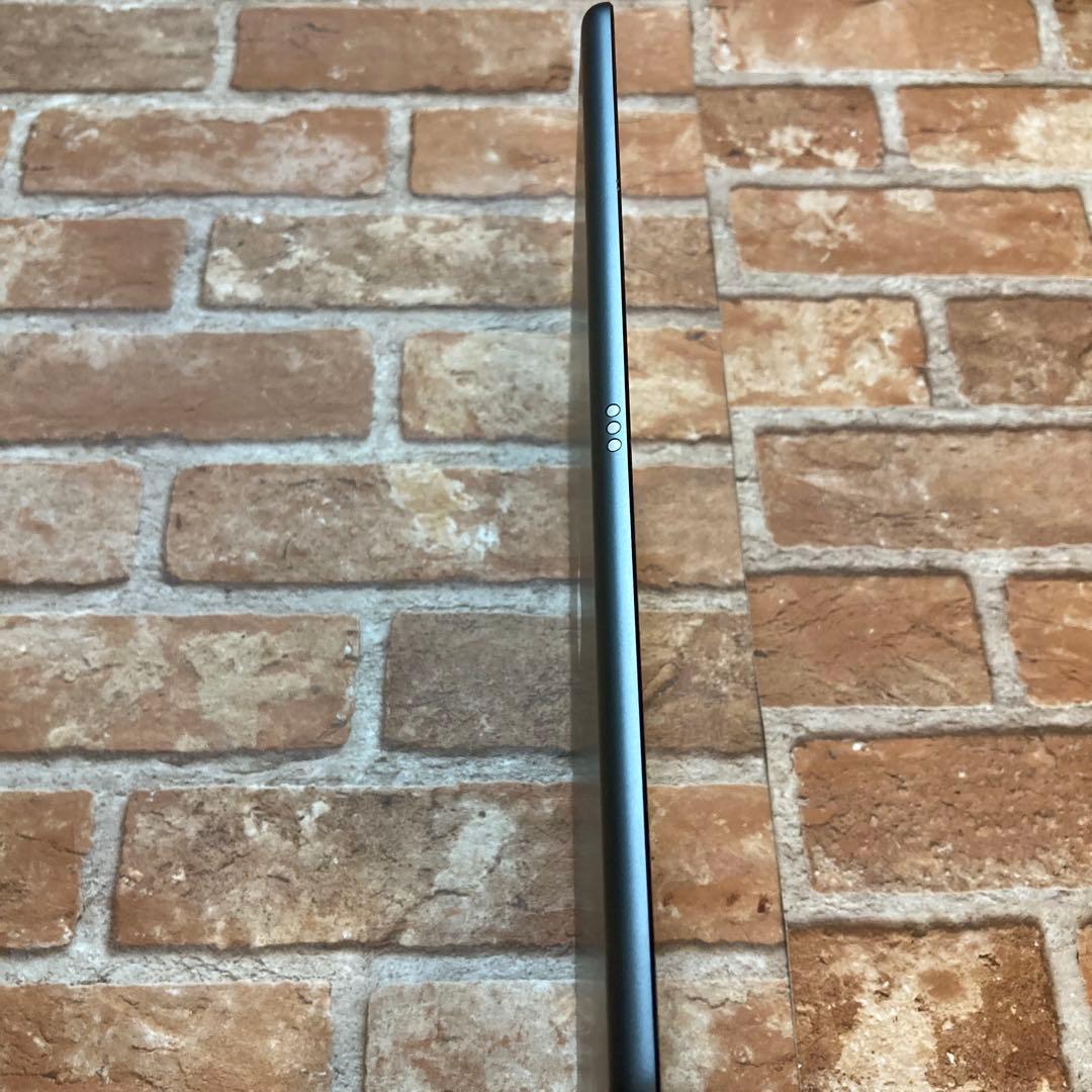 iPad A2197 第7世代 32GB 動作確認済み