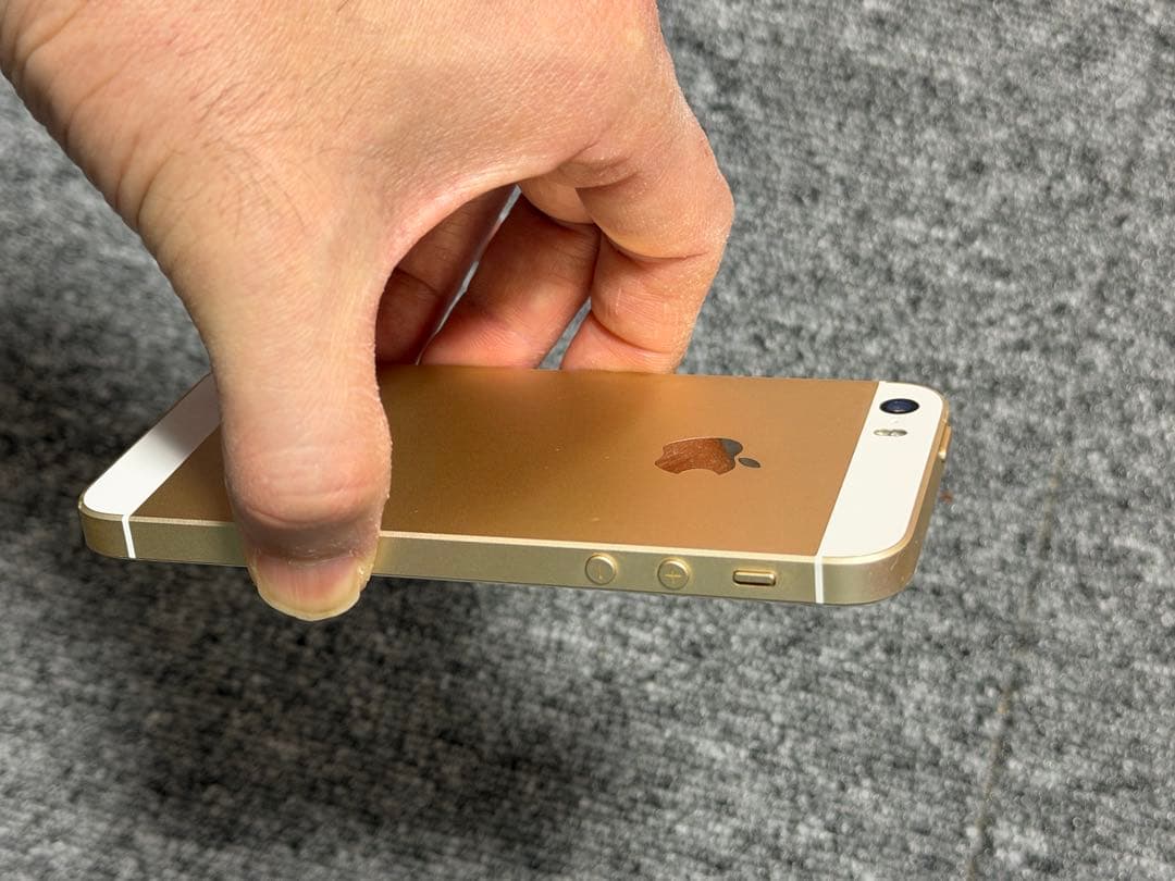 iPhone SE (第1世代) Gold 32 GB Y!mobile