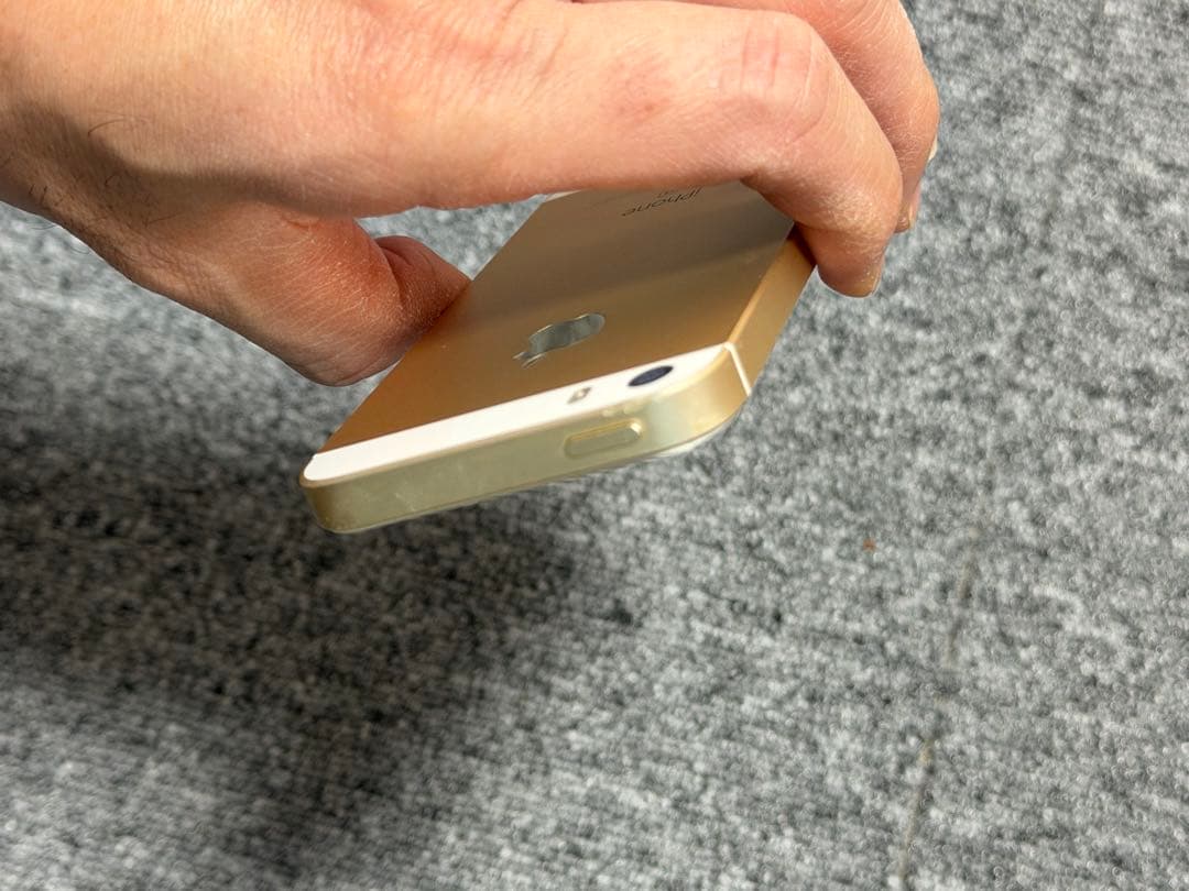 iPhone SE (第1世代) Gold 32 GB Y!mobile