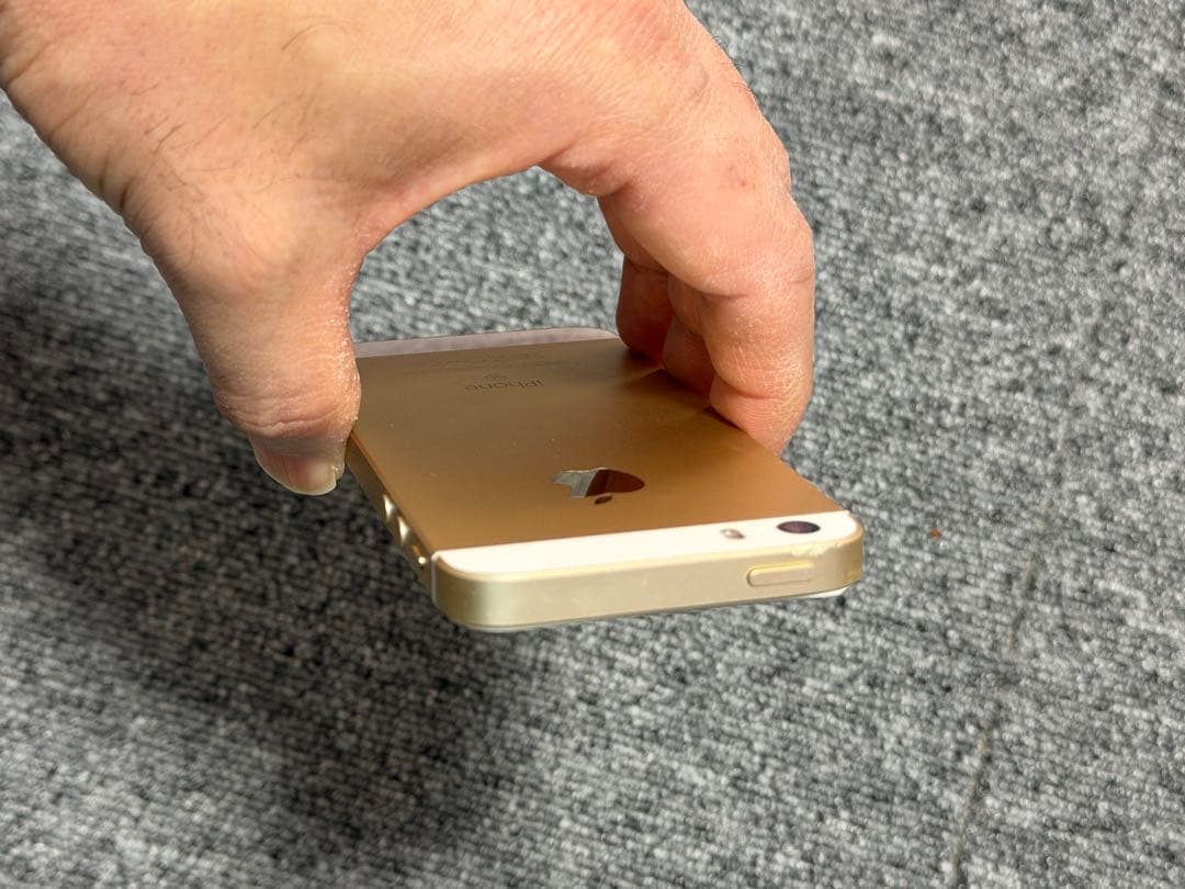 iPhone SE (第1世代) Gold 32 GB Y!mobile