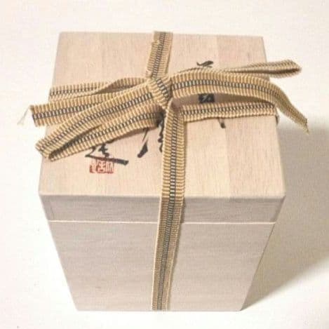 未使用美品 萩焼 誠心窯 石川誠心 香炉 共箱 栞 透かし彫り 香炉 三足