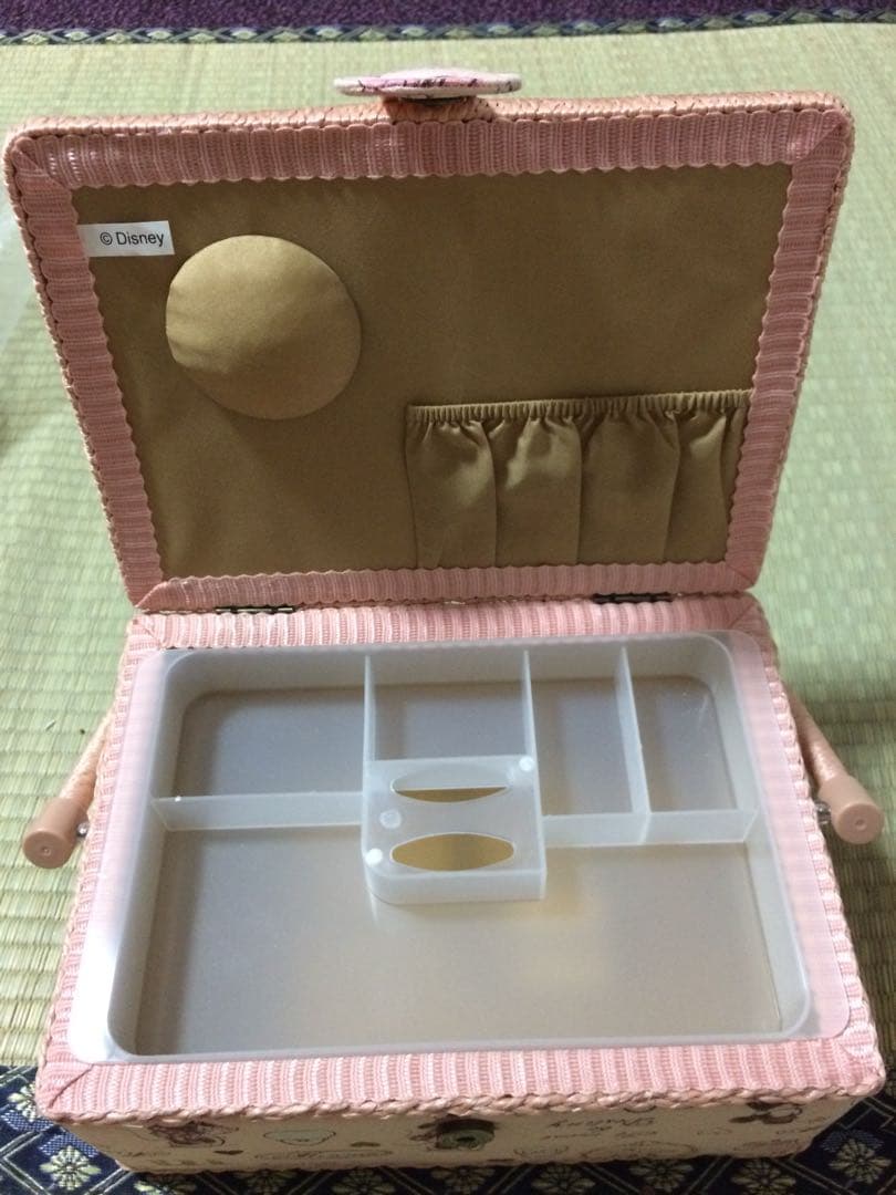 ミニー ディズニー  裁縫入れ 小物入れ 新品未使用