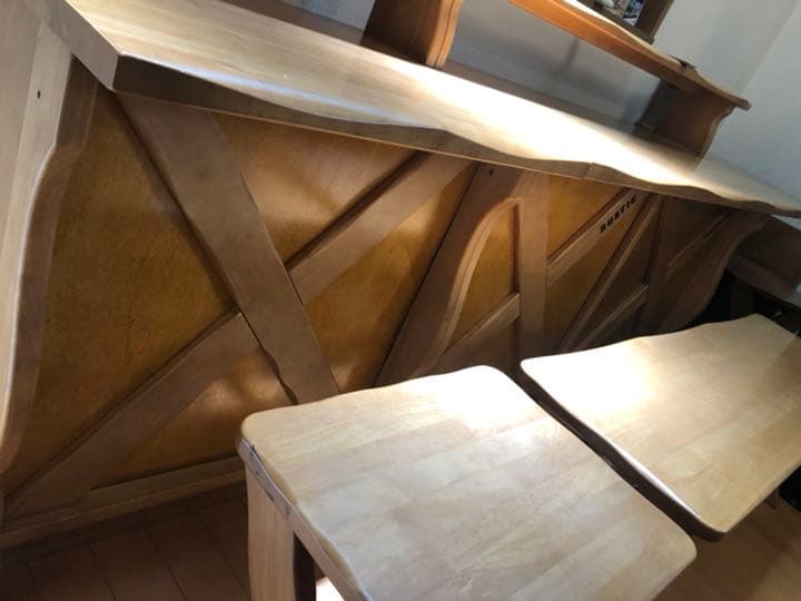 高額でした、、別荘につき、ほぼ未使用。カリモクセットテーブル