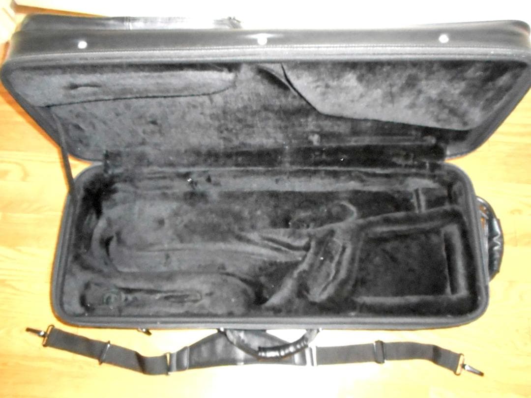 【中古・保管品】C.G.CONN テナーサックス用ケース（背負い・ショルダー可）