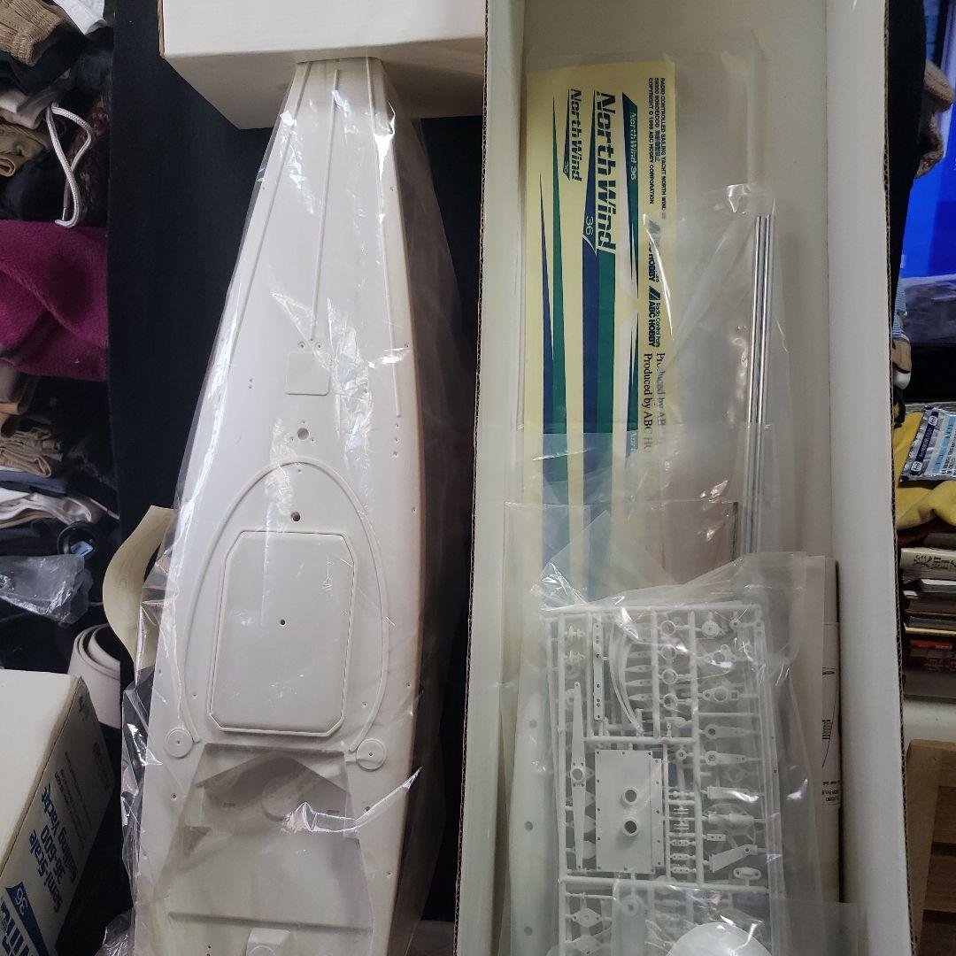 新品未使用North Wind 36-600 セミスケールセーリングヨット