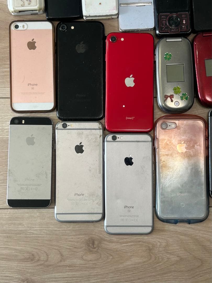 iPhone 28台、ガラ系151台、Android56台のセット　ジャンク