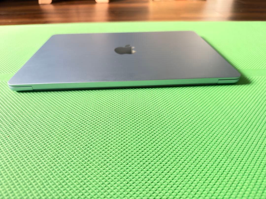 MacBook Air 13インチ Apple M4チップ 1T/32G