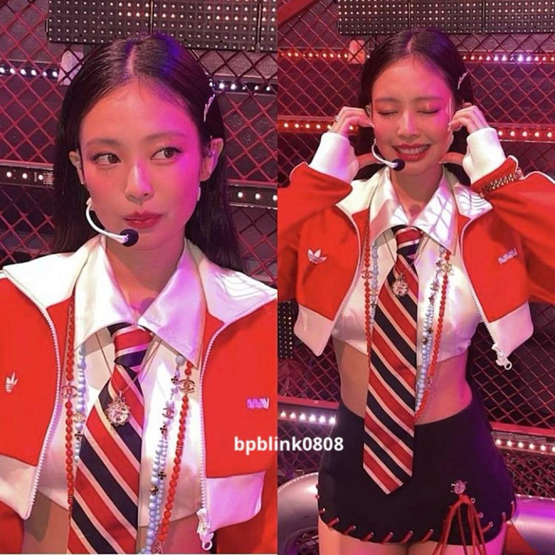 BLACKPINK ジェニ　Mantra ネクタイ　JENNIE ジェニー