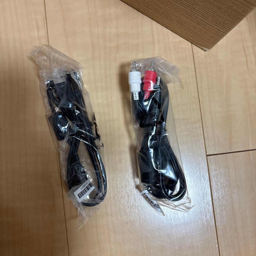 デジタルカメラ CASIO EXILIM EX-ZR10 12.1MP