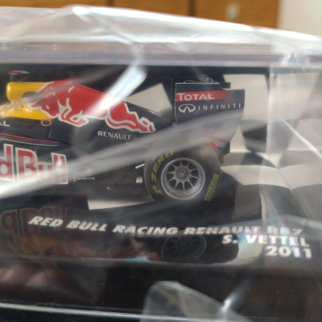レッドブルレーシング RB7 セバスチャン・ベッテル 2011