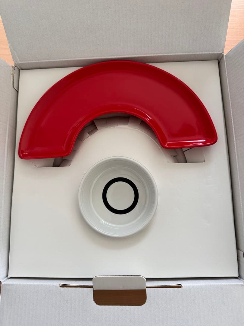 ル・クルーゼ　ポケモン テーブルウェア・セット モンスターボール