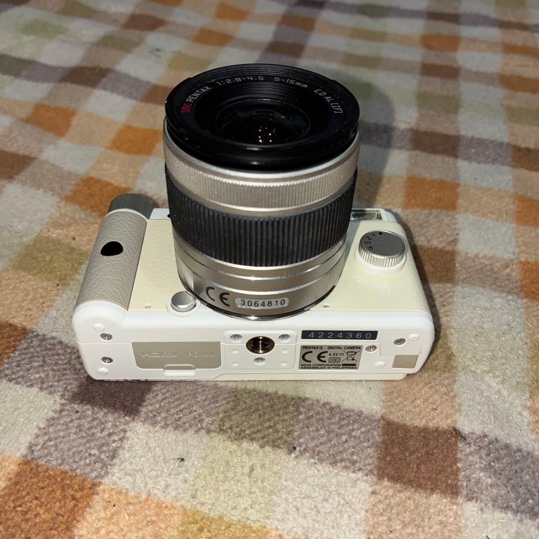 PENTAX Q 初代ダブルズームレンズキット WHITE