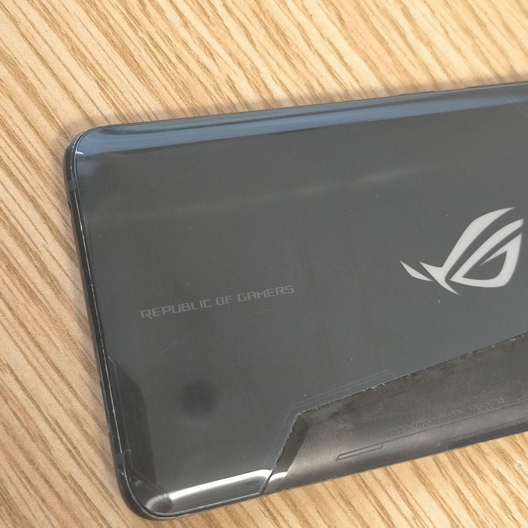 ASUS ROG Phone ゲーミングスマートフォン 本体