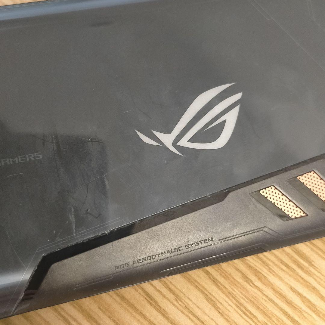 ASUS ROG Phone ゲーミングスマートフォン 本体