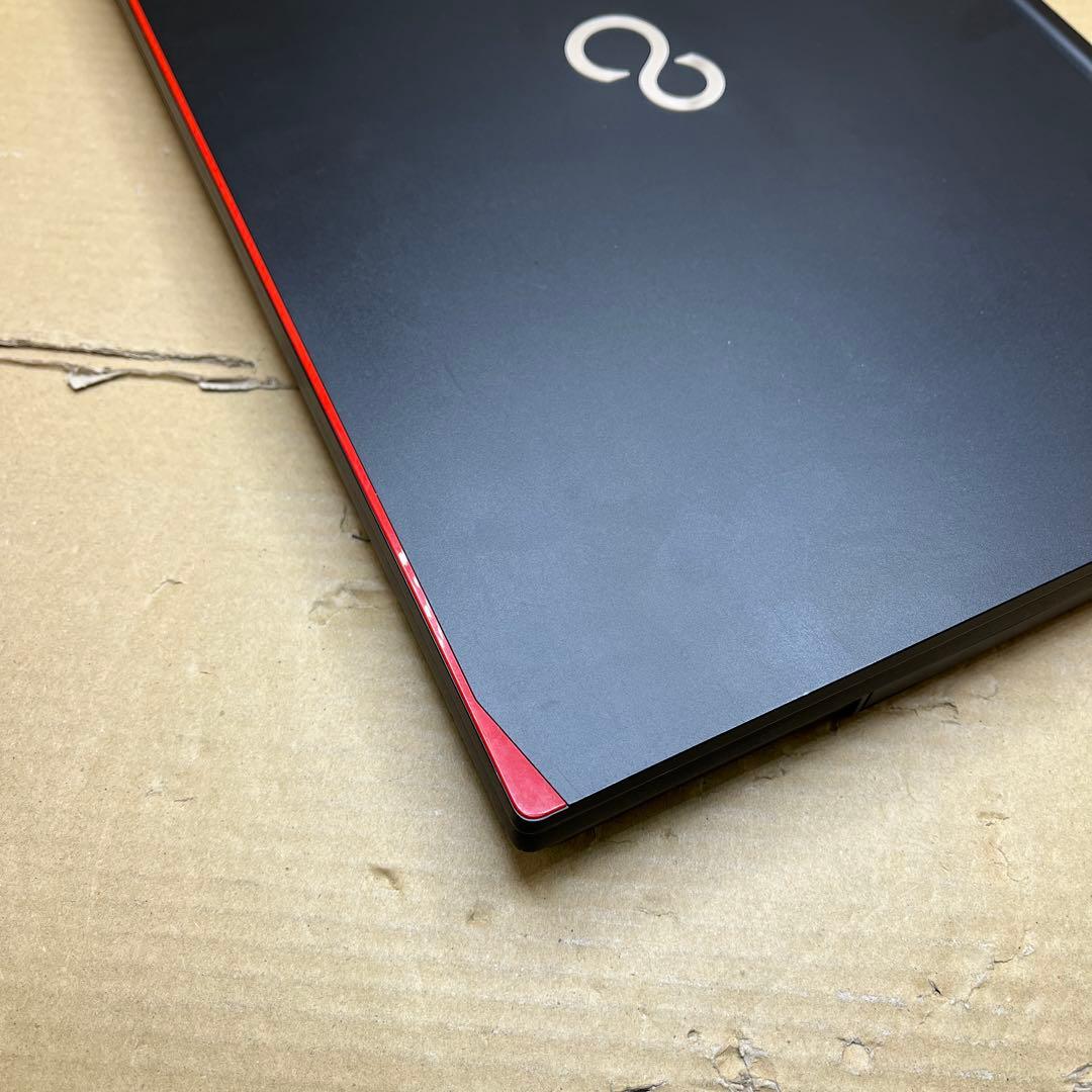 富士通 LIFEBOOK A577/S i5-7300U