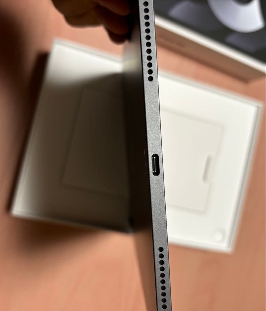 Apple iPad Air 第5世代　64GB Wi-Fi モデル