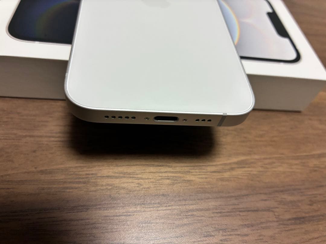 iPhone 16e ホワイト 128GB SIMフリー