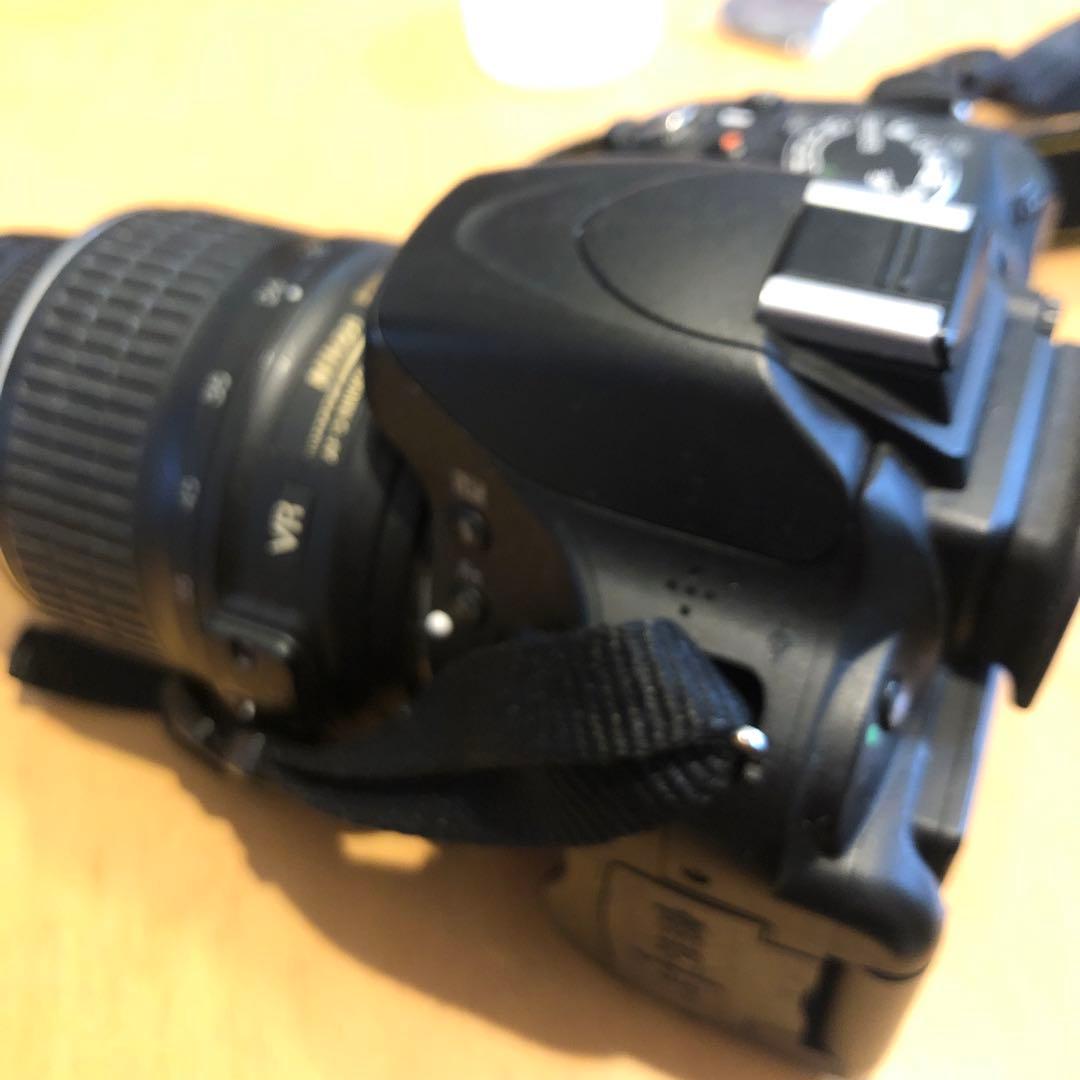 Nikon D5100 望遠レンズ付き/ニコン