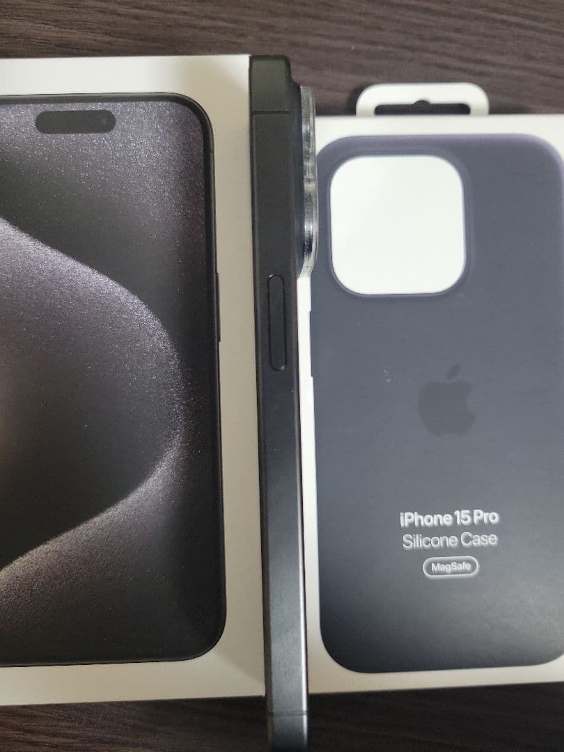 スマートフォン本体 iPhone 15pro