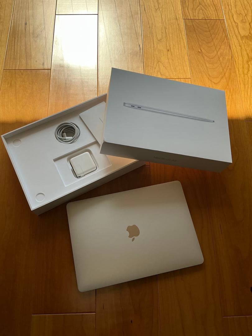 【美品】MacBookAir M1 13インチ 8GB 256GB 初期化済