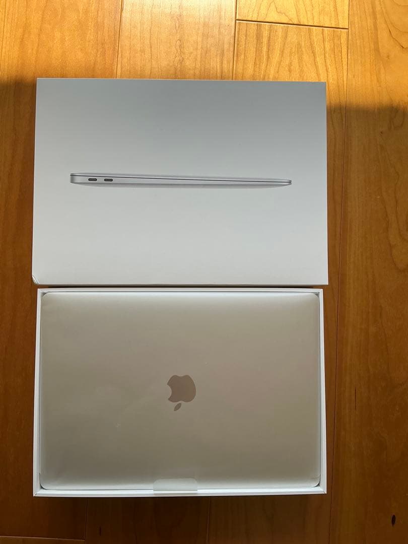 【美品】MacBookAir M1 13インチ 8GB 256GB 初期化済