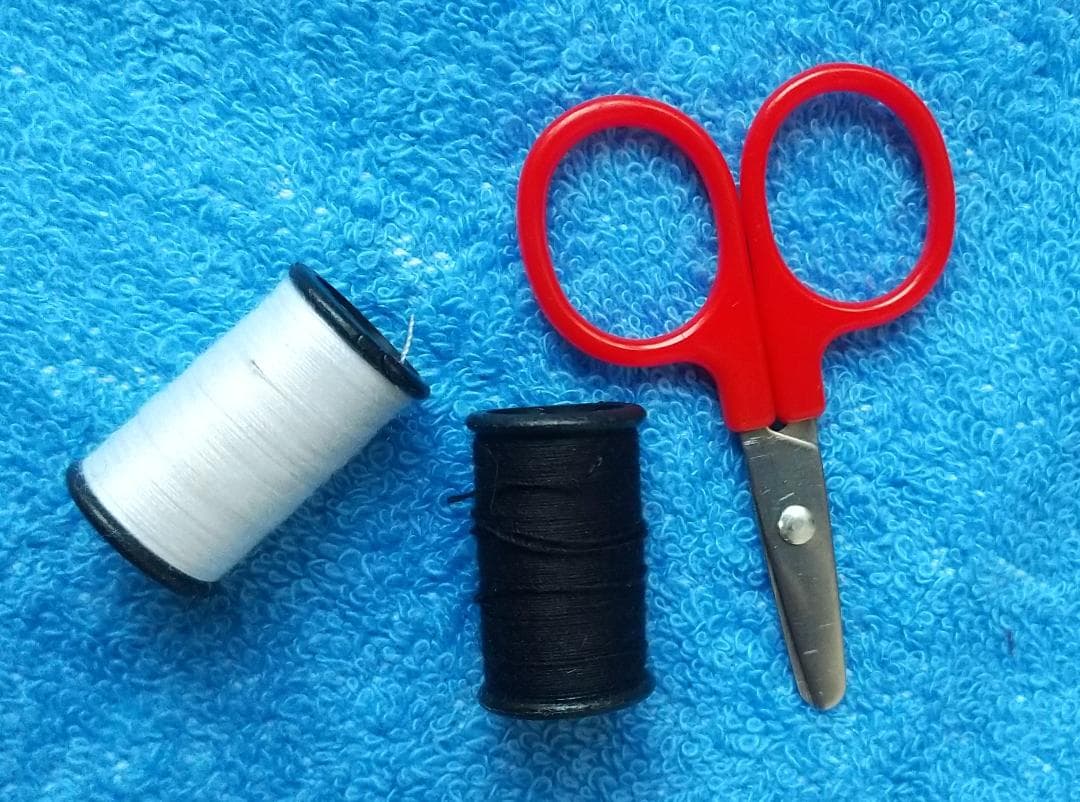 キティ　裁縫セット　ソーイングセット　タイニーチャム　クリスマスブーツ　 巾着