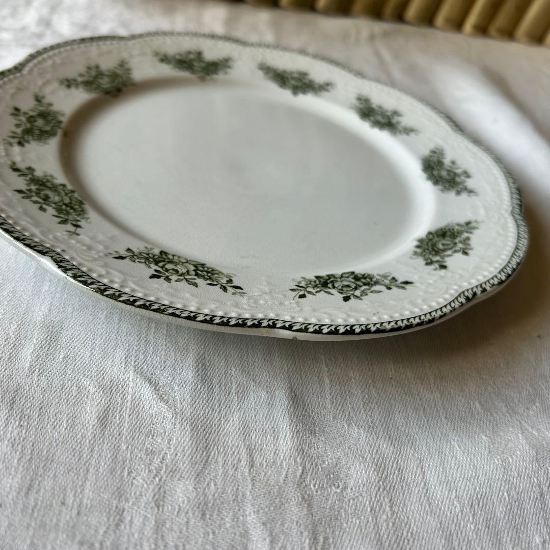 Badonviller 花リム　レリーフ　デザート　プレート　フランス