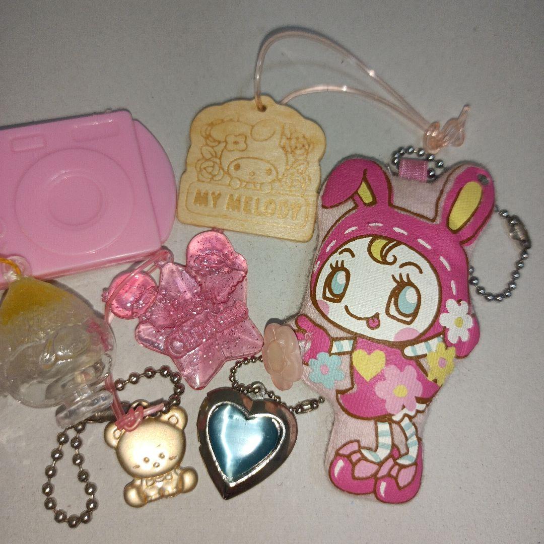 サンリオ　メゾピアノ　平成レトロ　ベリエちゃん　 チャーム　プレミアムマスコット