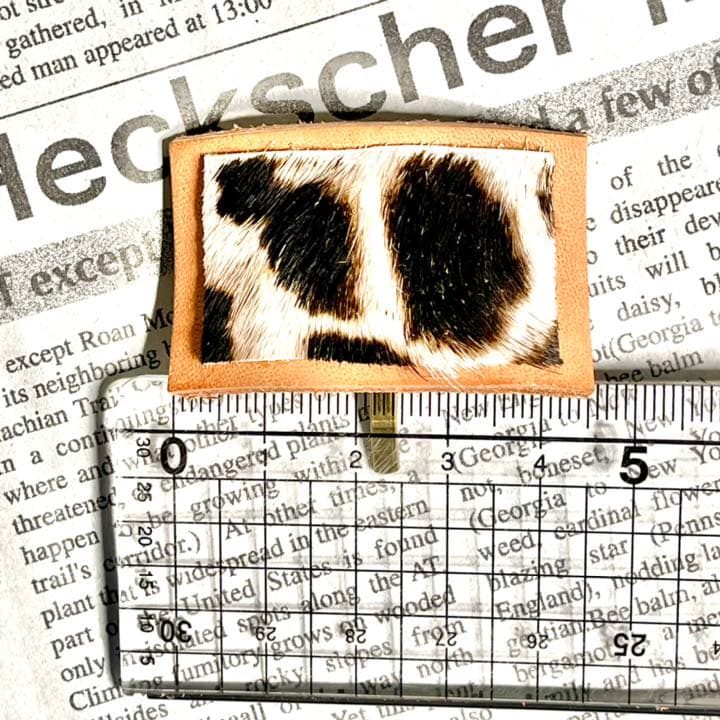 ＊展示品！ハンドメイド♪存在感あるレザーとハラコのミニポニーフック＊