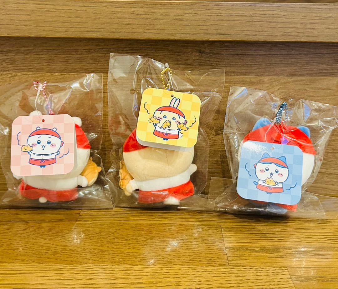 ちいかわ焼き 店員さんなマスコット ハチワレ ちいかわ うさぎ３点 新品未開封