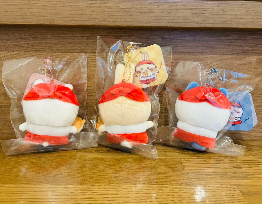 ちいかわ焼き 店員さんなマスコット ハチワレ ちいかわ うさぎ３点 新品未開封