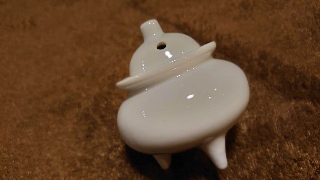 李朝　白磁　香炉　１客