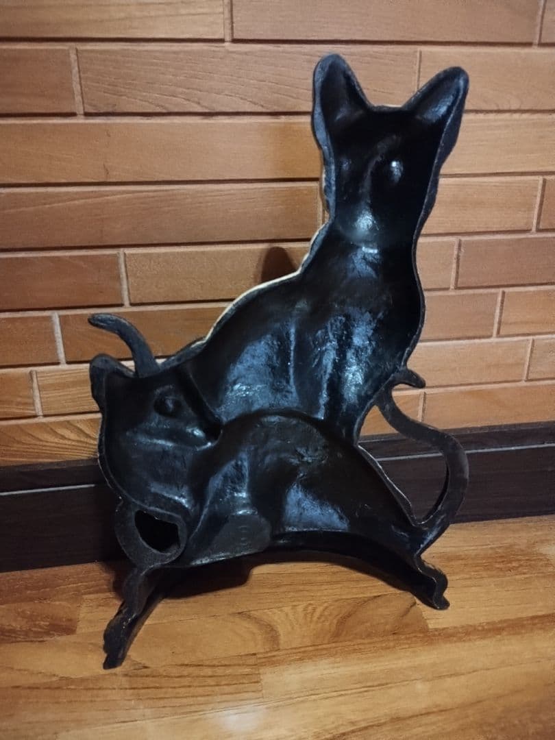 シャム猫 オブジェ ドアストッパー 金属製 置物 ネコ彫刻 インテリア小物 雑貨