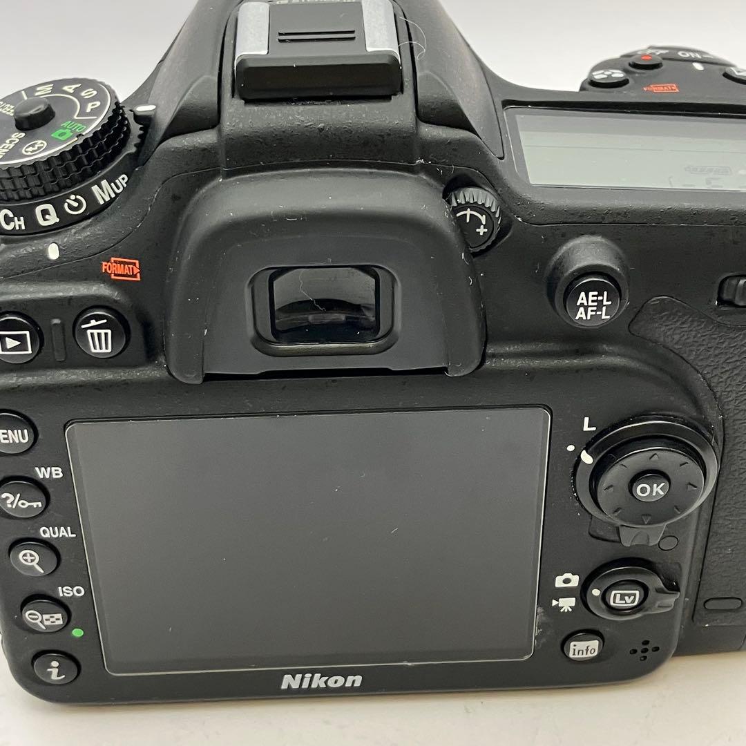 Nikon D7200 デジタル一眼レフカメラ　ダブルズームレンズ