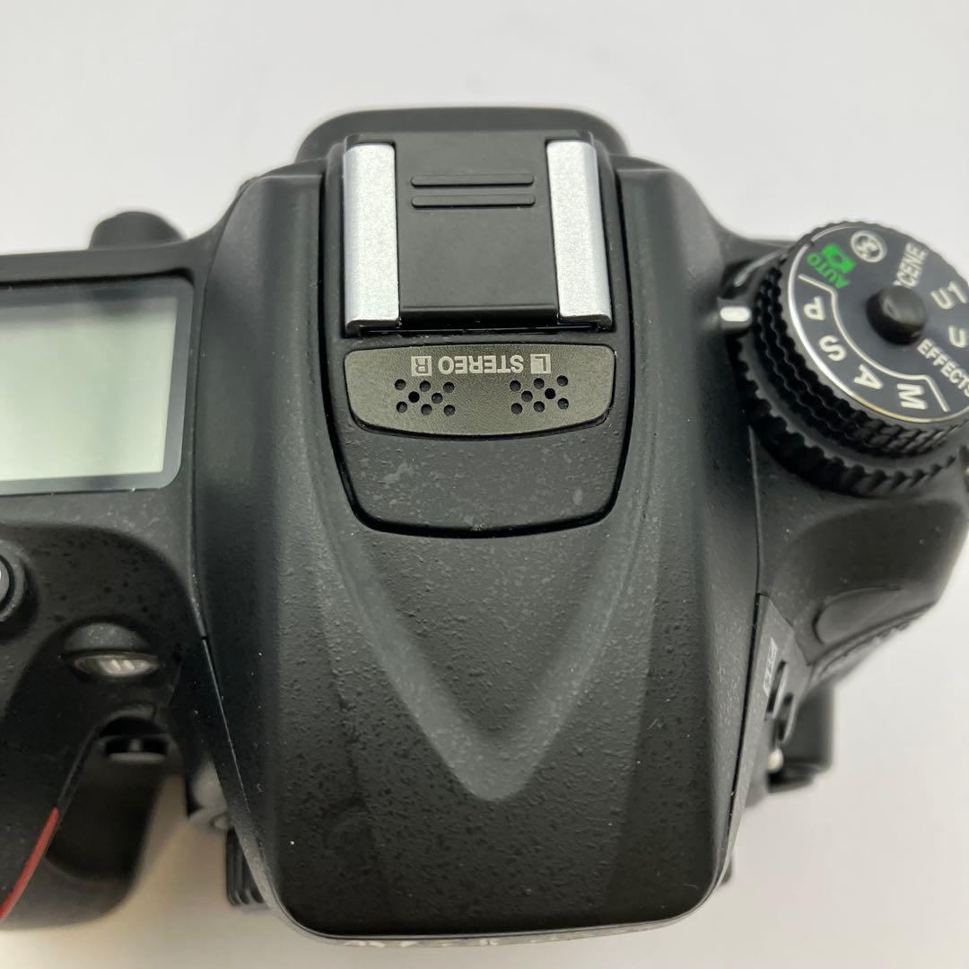 Nikon D7200 デジタル一眼レフカメラ　ダブルズームレンズ