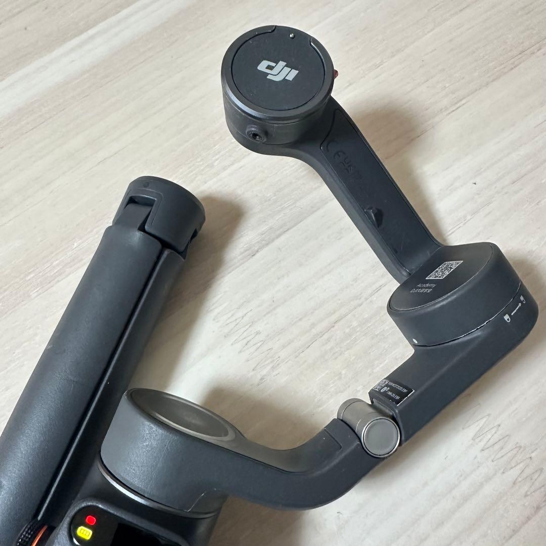 Osmo Mobile 6 DJI オズモモバイル オズモジンバルスタビライザー