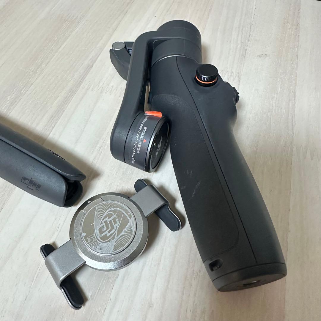 Osmo Mobile 6 DJI オズモモバイル オズモジンバルスタビライザー