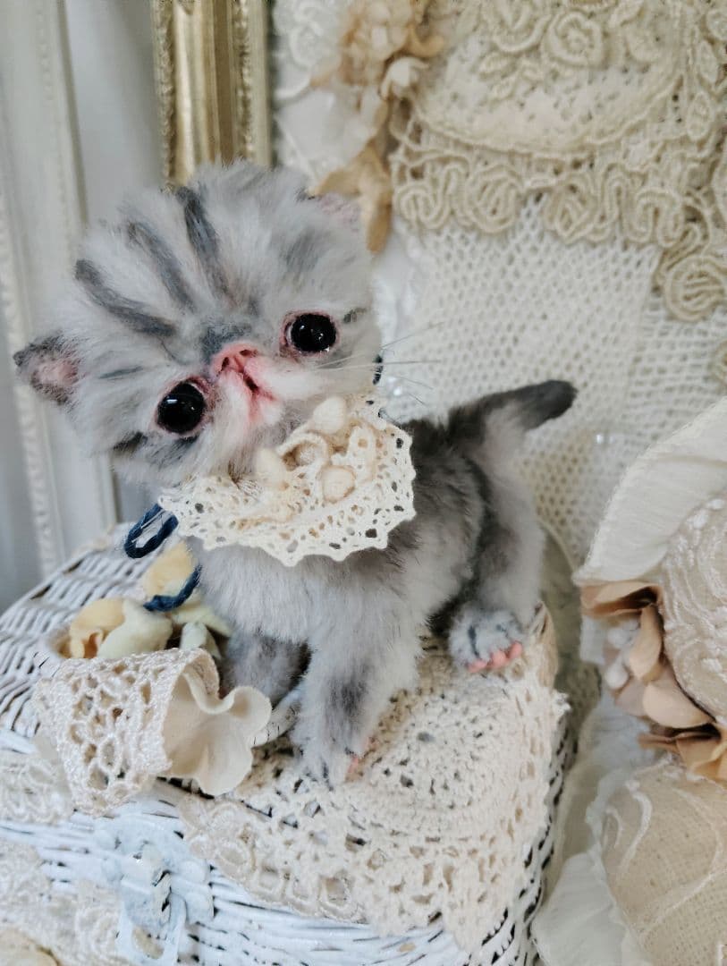 生後１２日♡くりくりオメメの子猫ちゃん♡アートドール♡ぬいぐるみ♡