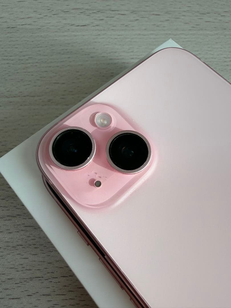 Apple iPhone 15 Plus 256GB ピンク 本体　SIMフリー