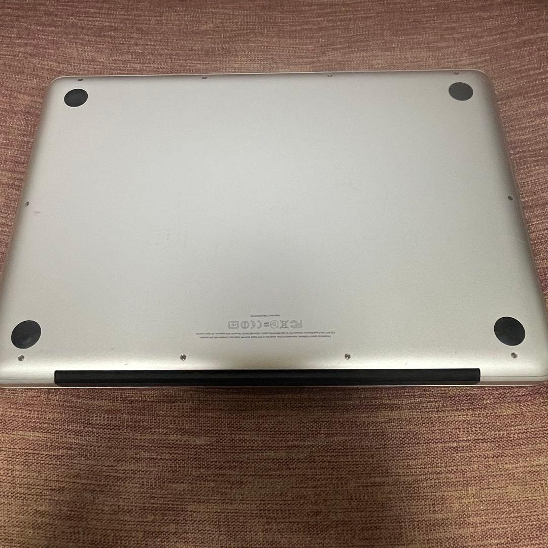 MacBook Pro 2012 /13.3 映像出力ケーブル付き