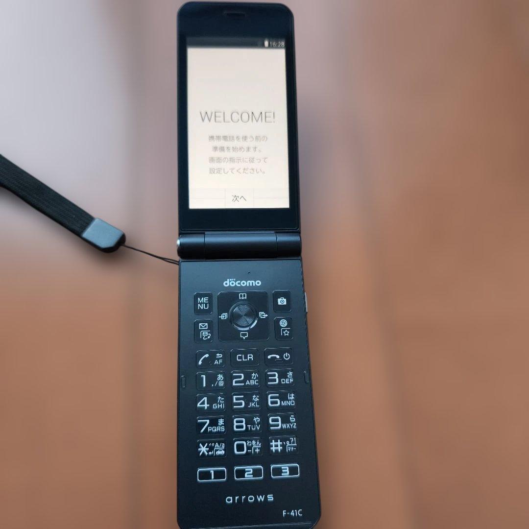 arrows ケータイ F-41C ドコモ ネイビー
